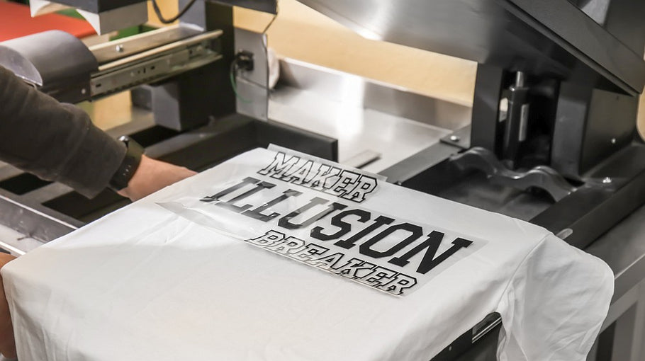 Unveiling the Advantages of DTF Printing for Custom Apparel